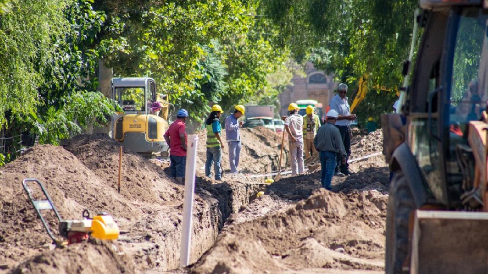 Aseguran financiamiento para obras de agua y saneamiento en Maipú
